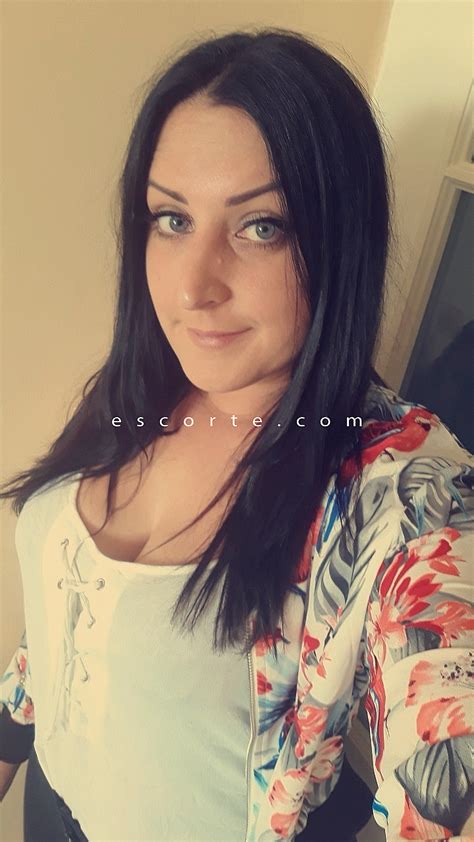 Escort Plaisir ️ Annonces Escort Girl Plaisir